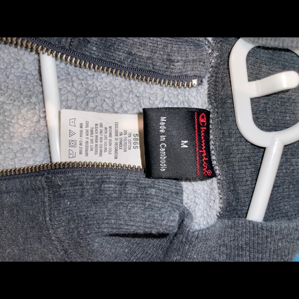 Champion Zip-Up - Picture 2 of 5